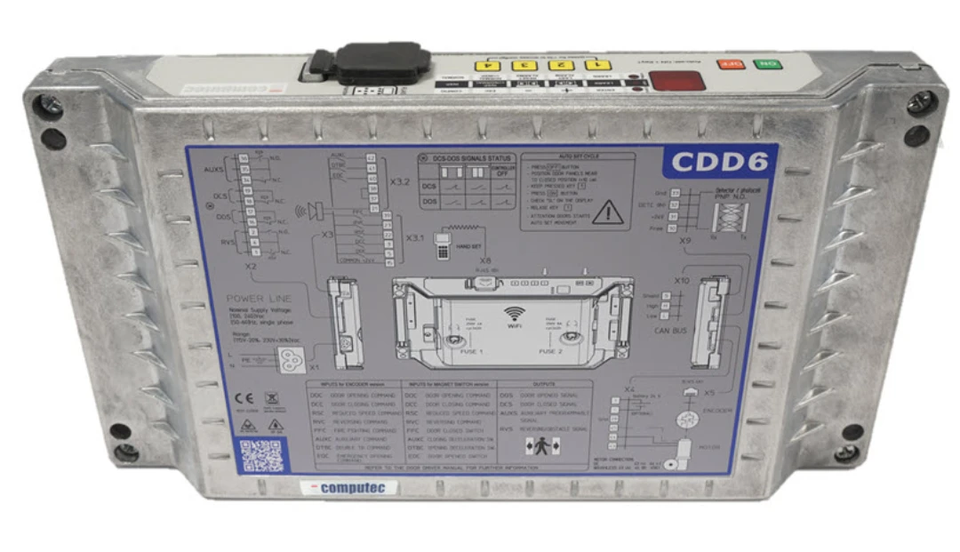 Door controller, Computec CDD6, with mounting bracket